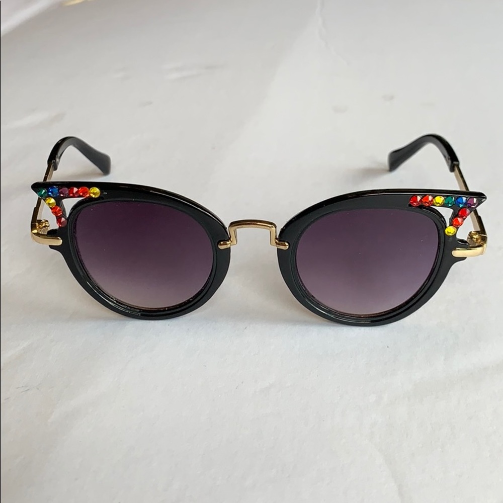 🕶 🌈SO Cute!—kids multicolor sunglasses 🌈🕶